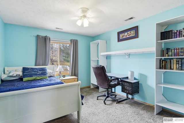 11804 S 53rd Street, Papillion, NE 68133