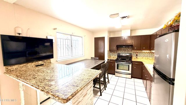 10454 TOMWOOD Avenue, El Paso, TX 79925