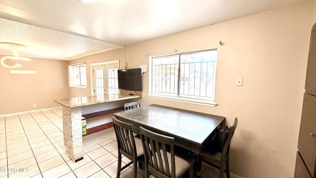 10454 TOMWOOD Avenue, El Paso, TX 79925