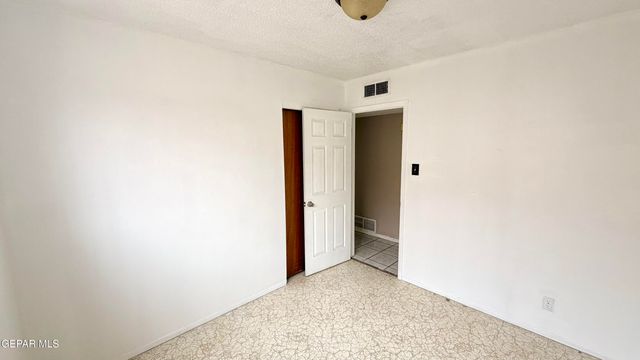 10454 TOMWOOD Avenue, El Paso, TX 79925