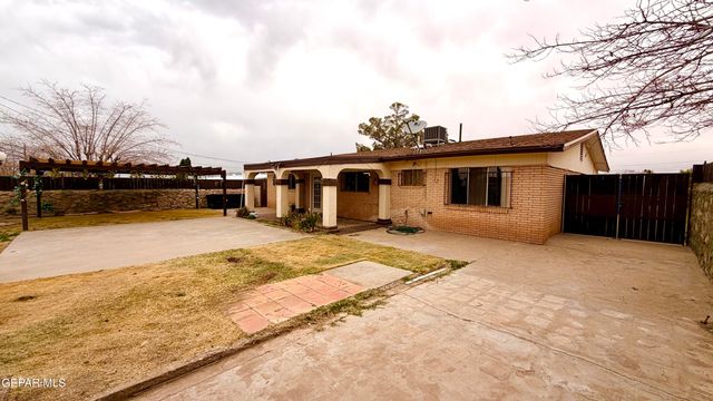 10454 TOMWOOD Avenue, El Paso, TX 79925