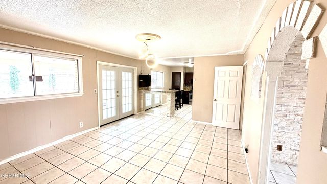 10454 TOMWOOD Avenue, El Paso, TX 79925