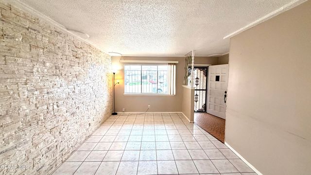 10454 TOMWOOD Avenue, El Paso, TX 79925