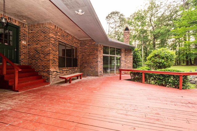214 Millcreek Dr, El Dorado, AR 71730