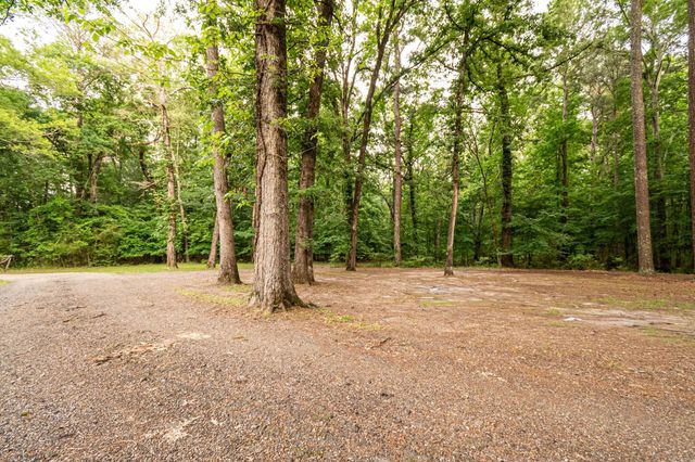 214 Millcreek Dr, El Dorado, AR 71730