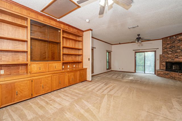 214 Millcreek Dr, El Dorado, AR 71730