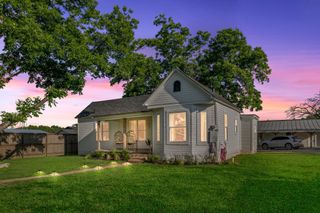 703 E Highway ST, Fredericksburg, TX 78624