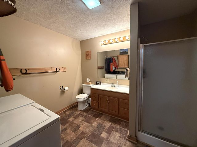 522 N 150th Road, Bennington, KS 67422