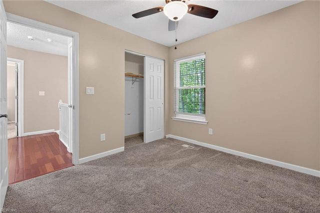 321 Tarneywood DR, Chesapeake, VA 23320