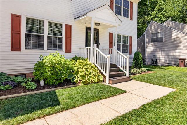 321 Tarneywood DR, Chesapeake, VA 23320
