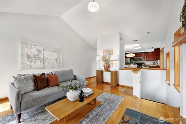 622 NW 75th Street, Seattle, WA 98117