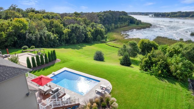 26022 Sunset Drive, Chisago City, MN 55013