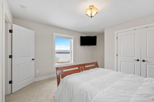 26022 Sunset Drive, Chisago City, MN 55013