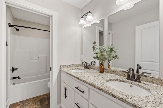 26022 Sunset Drive, Chisago City, MN 55013