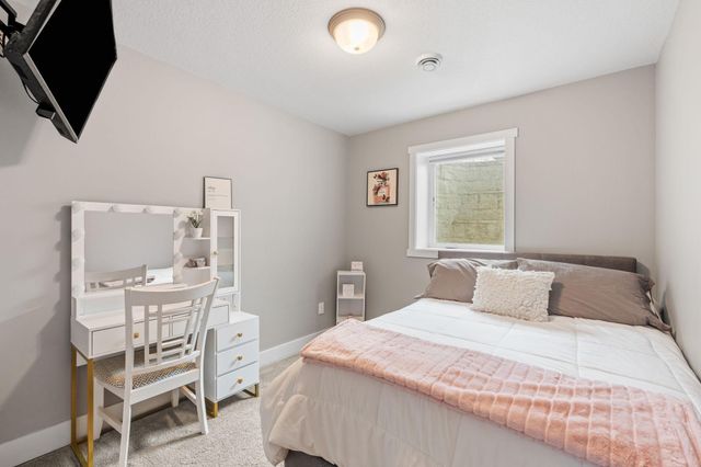 26022 Sunset Drive, Chisago City, MN 55013