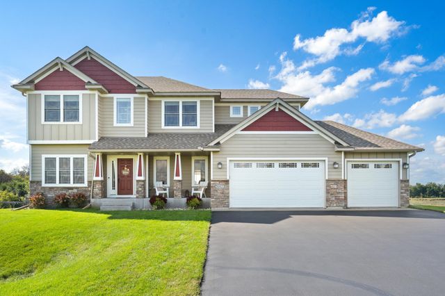 26022 Sunset Drive, Chisago City, MN 55013