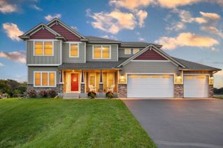 26022 Sunset Drive, Chisago City, MN 55013