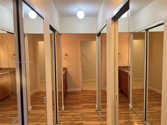 10022 NW 41st St 36-4, Doral, FL 33178