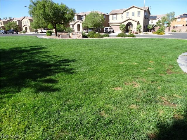 11030 Mountain Willow Street, Las Vegas, NV 89179