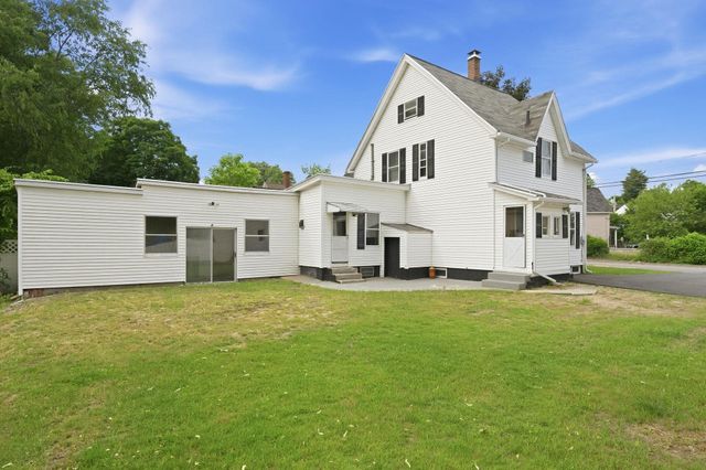 16 Sylvester Street, Manchester, NH 03102