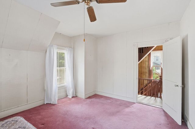 16 Sylvester Street, Manchester, NH 03102