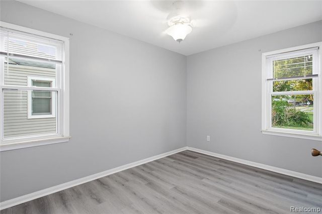 14650 College Avenue, Allen Park, MI 48101