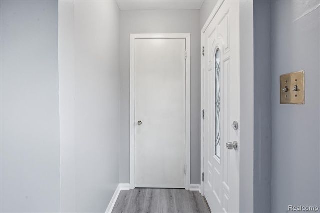 14650 College Avenue, Allen Park, MI 48101