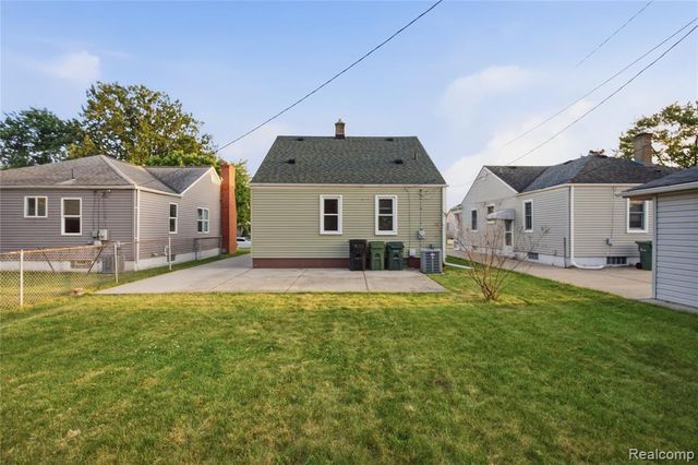 14650 College Avenue, Allen Park, MI 48101