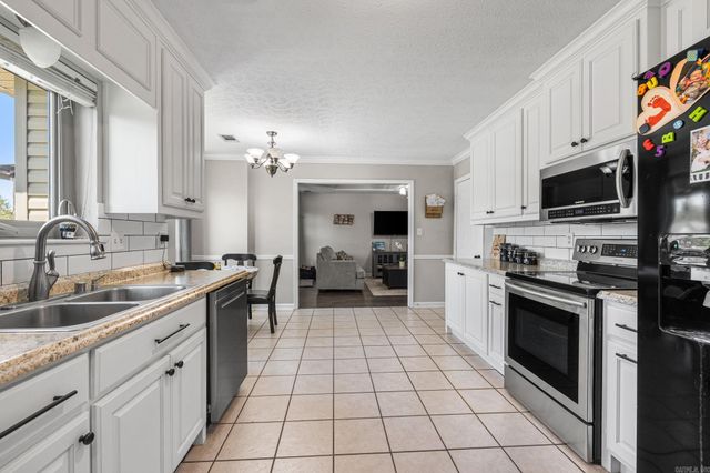 51 Magnolia Drive, Cabot, AR 72023