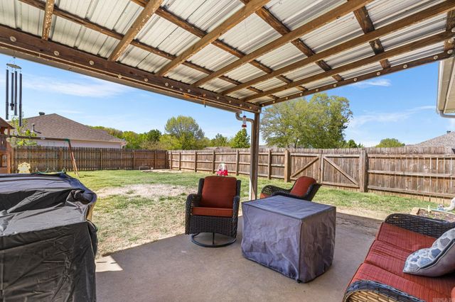 51 Magnolia Drive, Cabot, AR 72023