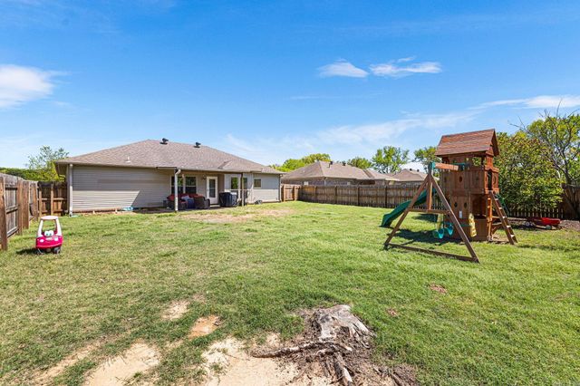 51 Magnolia Drive, Cabot, AR 72023