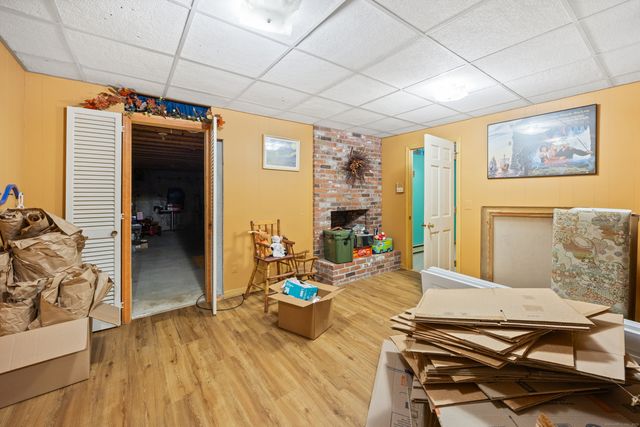 23 Hampden Road, Somers, CT 06071