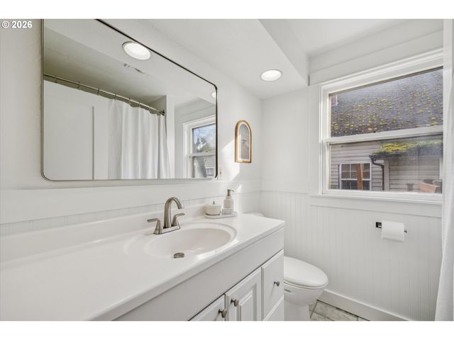 3516 Ne 65TH Ave, Portland, OR 97213