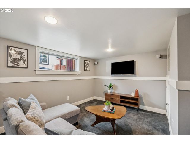 3516 Ne 65TH Ave, Portland, OR 97213