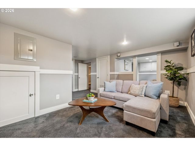 3516 Ne 65TH Ave, Portland, OR 97213