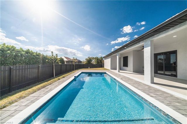 3516 NW 9th TER, Cape Coral, FL 33993