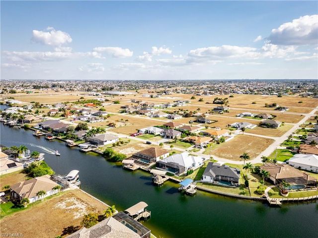 3516 NW 9th TER, Cape Coral, FL 33993