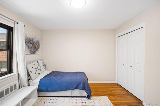 73-19 220th Street 140B2, Bayside, NY 11364