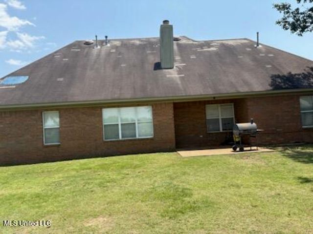 9091 Hunters Ridge Drive, Olive Branch, MS 38654