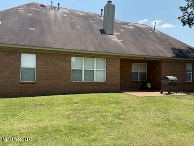 9091 Hunters Ridge Drive, Olive Branch, MS 38654