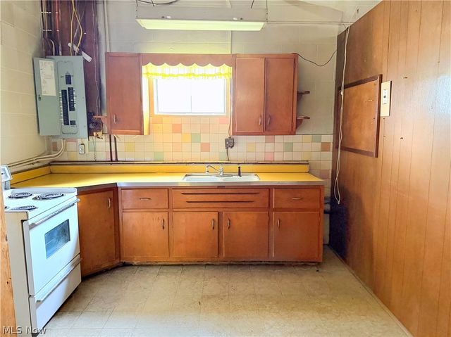 39 Emmett Way, Steubenville, OH 43952