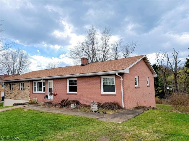 39 Emmett Way, Steubenville, OH 43952