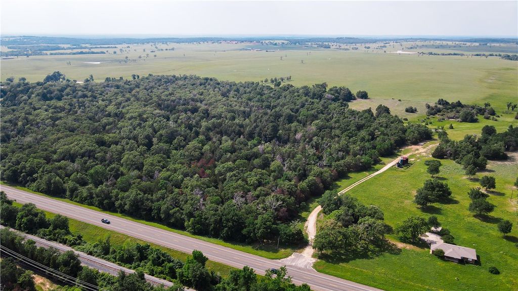 9151 Hwy 79, Milano, TX 76556 — photo 4