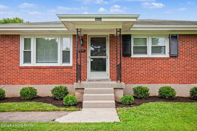 3026 Klonway Dr, Louisville, KY 40220