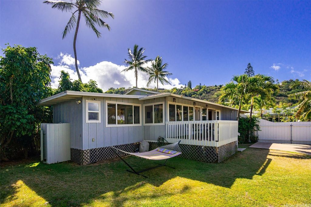 59-621 Ke Iki Road 2, Haleiwa, HI 96712