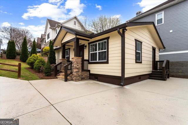 3268 Mae Avenue NE, Brookhaven, GA 30319