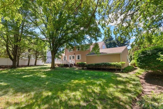 70 Grove St, Winchester, MA 01890