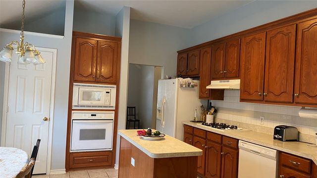1326 Kingsley Court, Allen, TX 75013