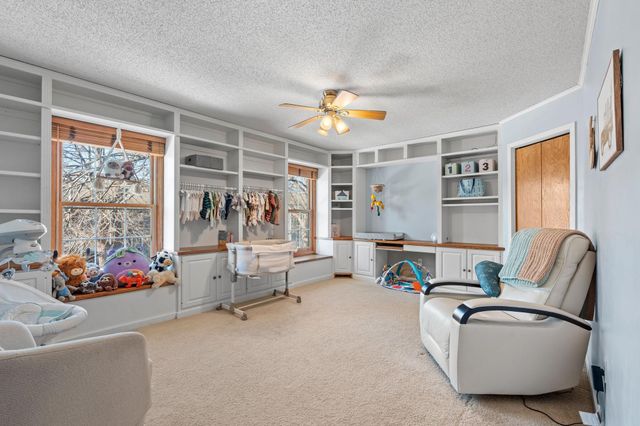 8064 Curtis Lane, Eden Prairie, MN 55347