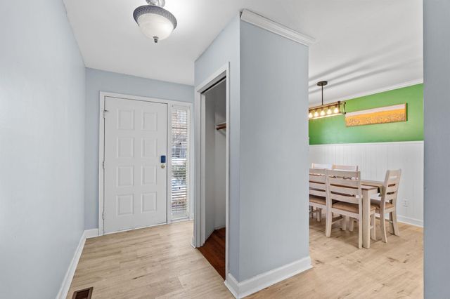 8064 Curtis Lane, Eden Prairie, MN 55347